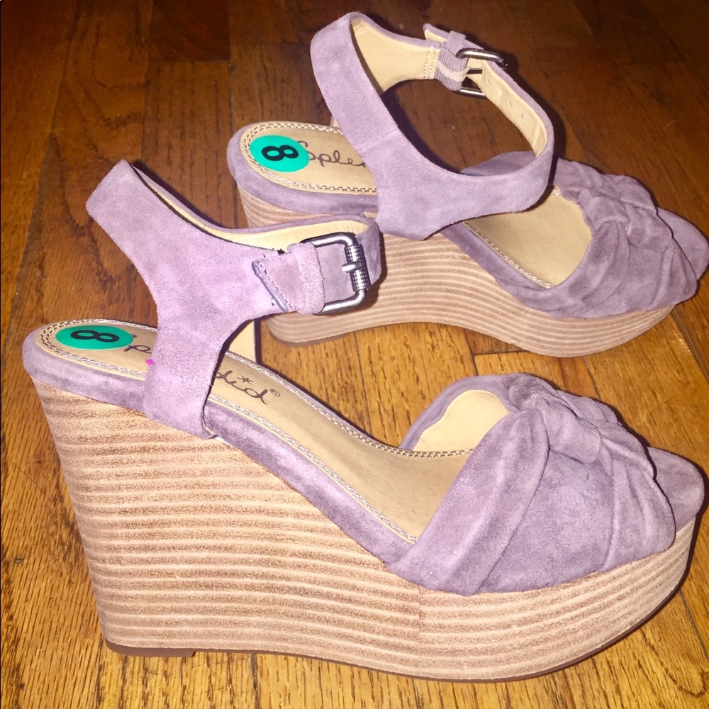 SPLENDID LEATHER KNOTTED BOW FRONT WEDGE HEELS- 8